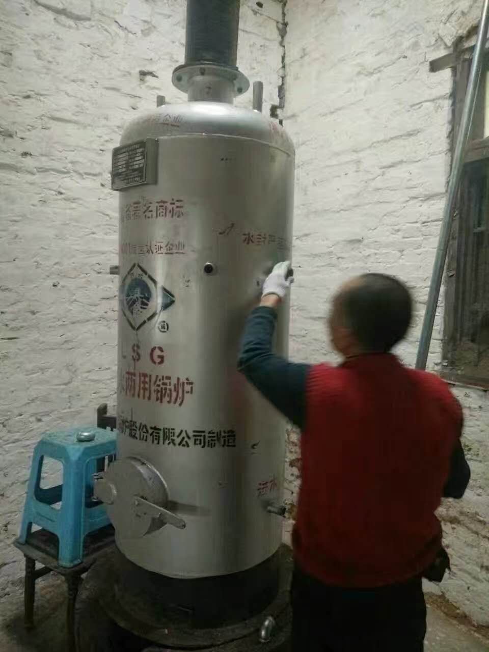 常德液壓壓榨機,常德固液分離機,常德壓濾機,常德粉碎機 常德液壓壓榨機,常德固液分離機,常德壓濾機,常德粉碎機