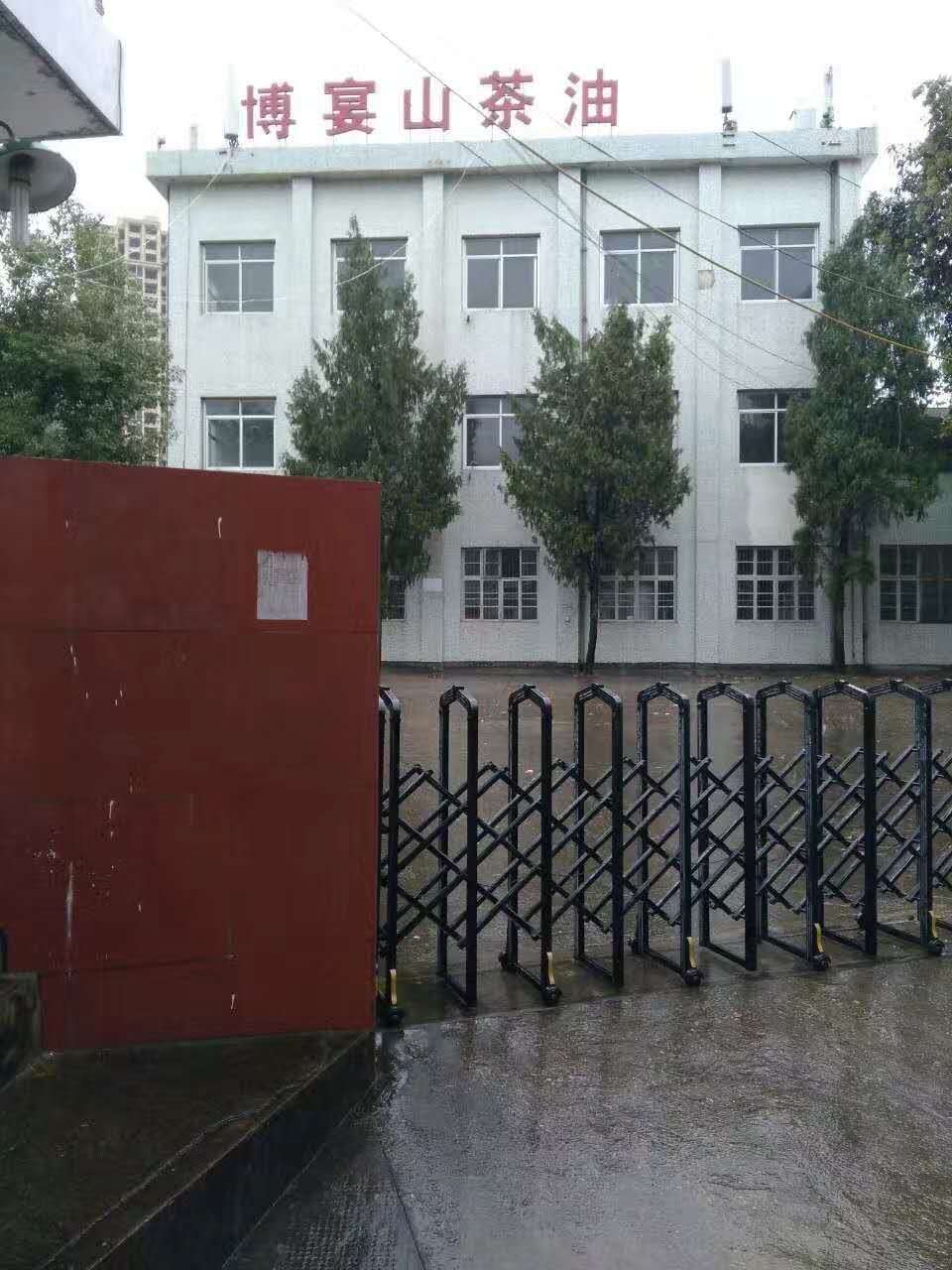 常德液壓壓榨機(jī),常德固液分離機(jī),常德壓濾機(jī),常德粉碎機(jī) 常德液壓壓榨機(jī),常德固液分離機(jī),常德壓濾機(jī),常德粉碎機(jī)